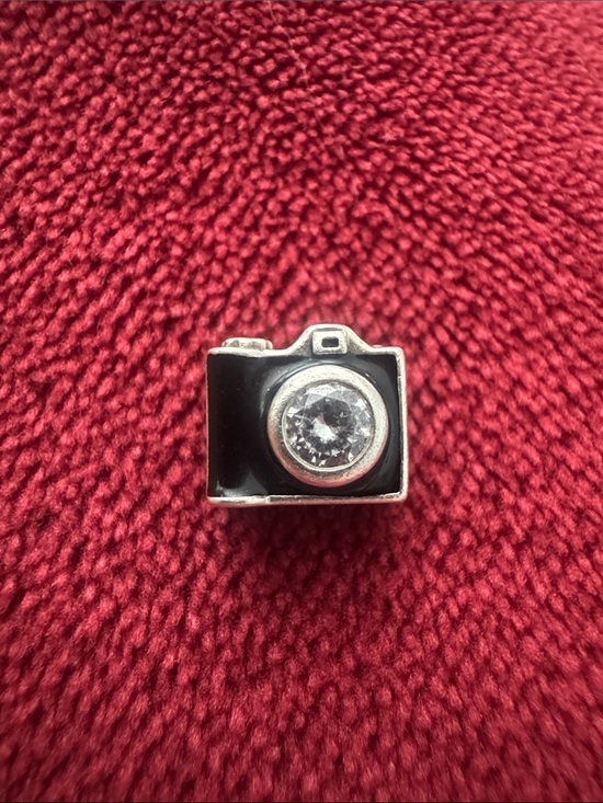 Jewelry - Pandora Camera Charm